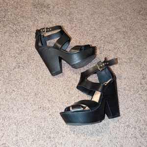 Guess Black Summer Heels Size 6.5